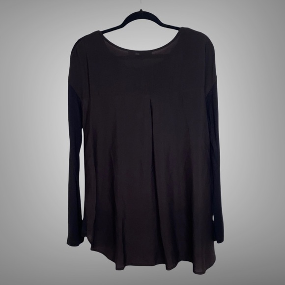 Jaclyn Smith Top - Picture 2 of 6